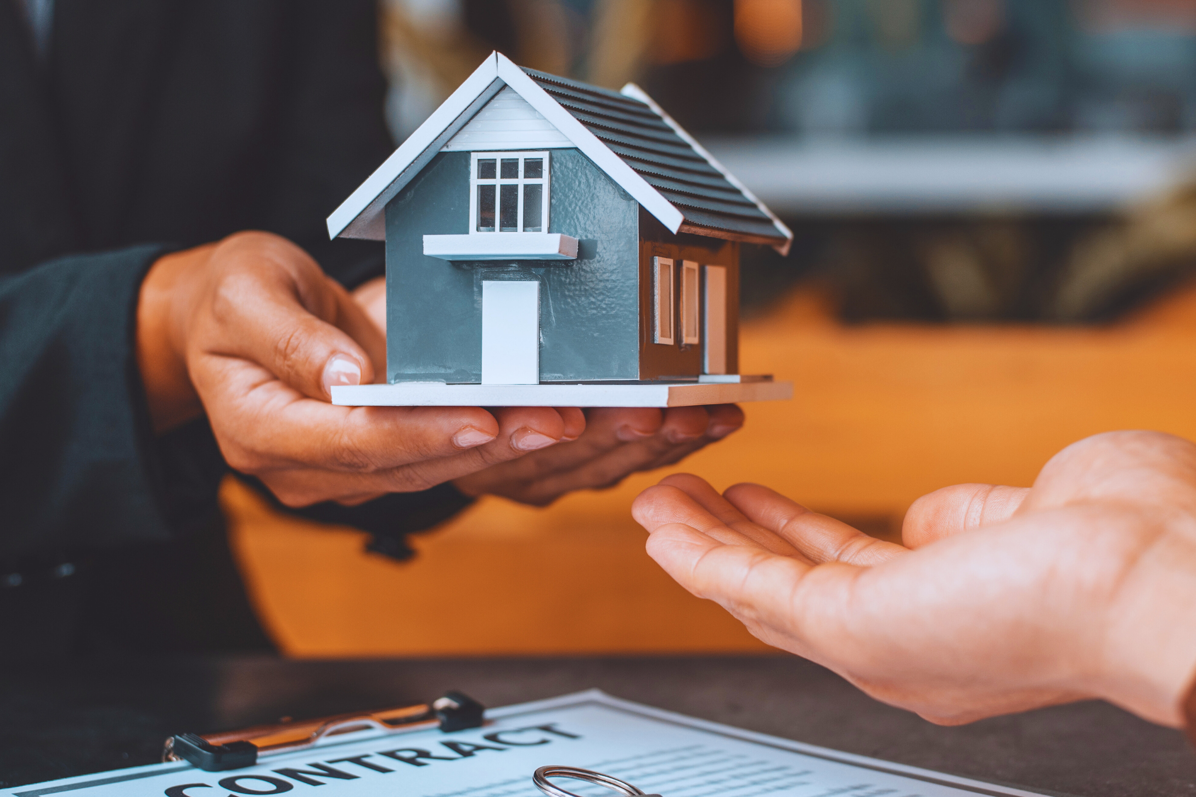 Vacation Rental Revenue Transparency & Booking Management | Staylah